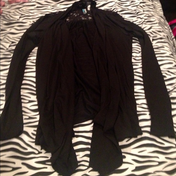 Black lightweight lace cardigan Sz. L (will fit M)