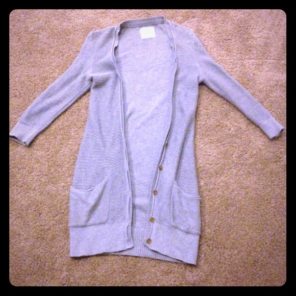 *SOLD* American Eagle long sweater.