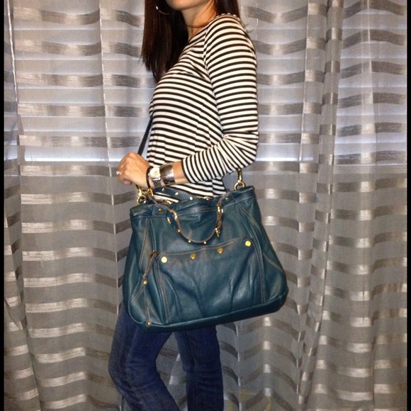 JUST REDUCED Steve Madden LEATHER Crossbody Beauty