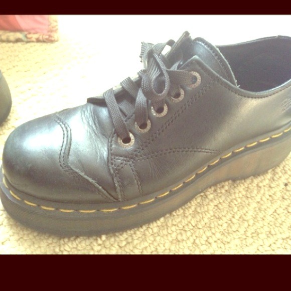 Black dr. Martens great condition