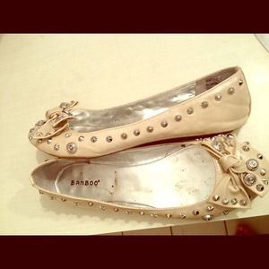 🚫SOLD 🚫Studded Beige Flats