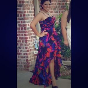 Dave and Johnny 6739 (High-low prom dress)
