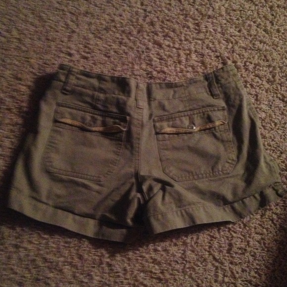 Old Navy Shorts - Picture 2 of 2