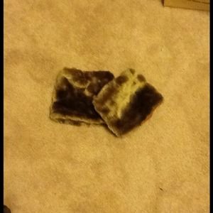 Fur ankle covers tan