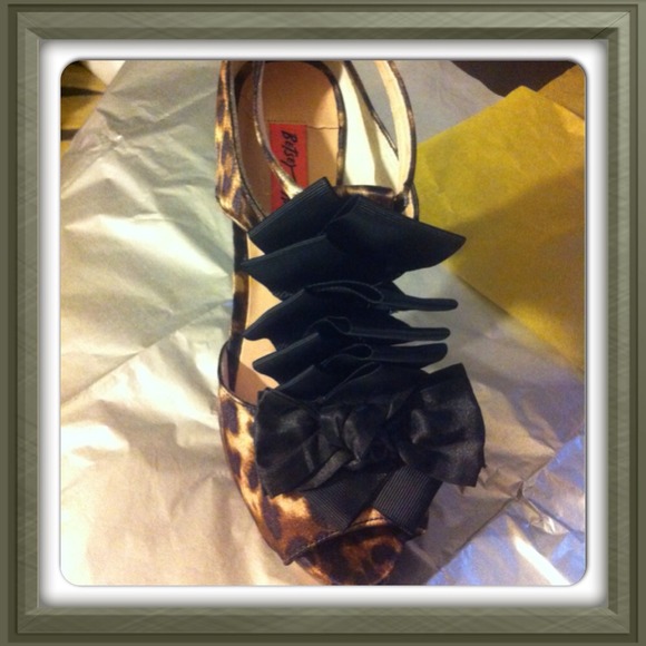 Betsey Johnson Shoes - 🖤Authentic BETSEY JOHNSON heels🖤