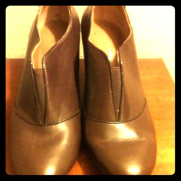 THE MOST COMFORTABLE HEELS EVER! 10 WW