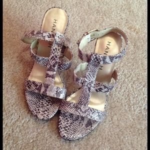 Hannah snake print style (traded))