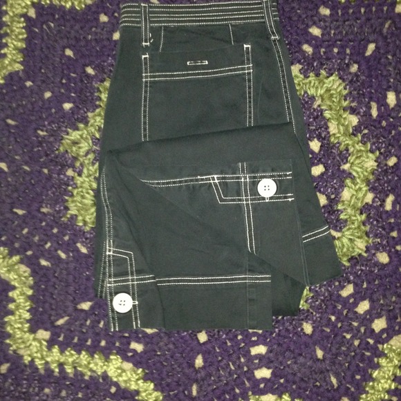 Black Capris