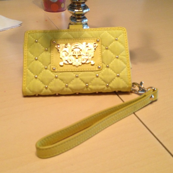 Juicy Couture quilted nylon tech wristlet