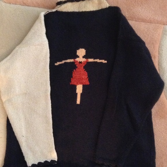 Great Cardigan! - Picture 2 of 3