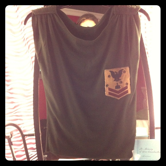 Retro army shirt