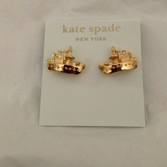 Sold/ trade for mocomommy Kate spade earrings