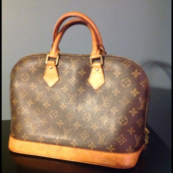 100% authentic Louis Vuitton Alma handbag #vintage - Picture 1 of 4