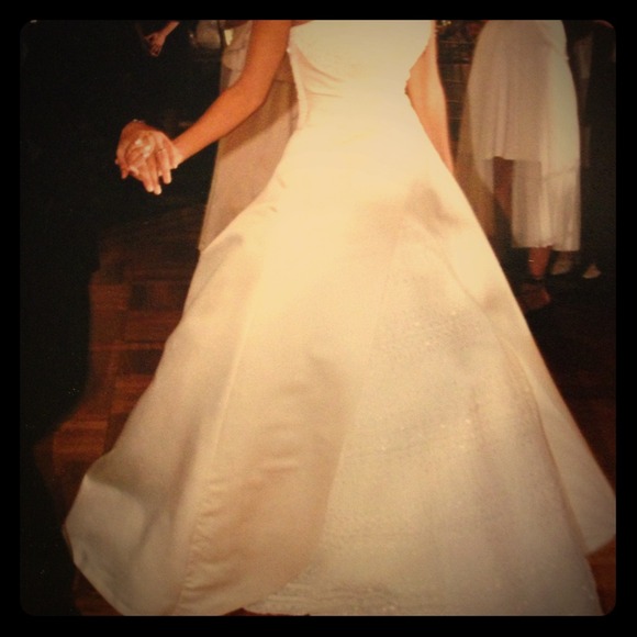 (Reduced✂) 👍MAggie Sottero WEdding gown 👍