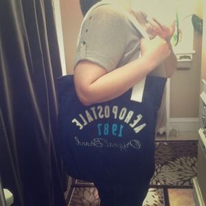 *TRADED* Aeropostale Tote
