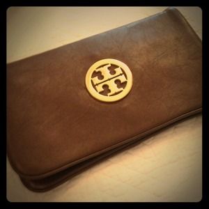 Tory burch inspired clutch