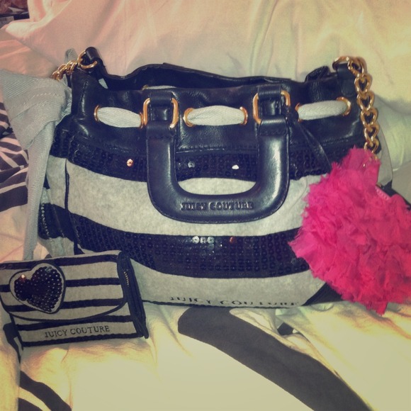 For @zasha Juicy Couture stripped purse - Picture 1 of 2