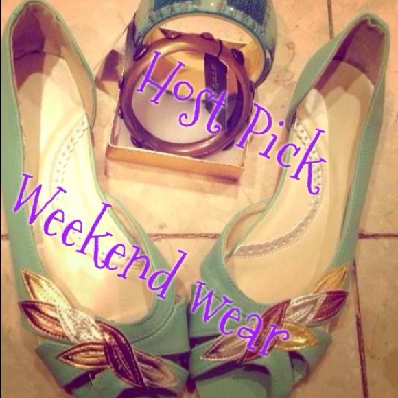 🎉HOST PICK🎉WEEKEND WEAR Dorsey flats Coo Sale