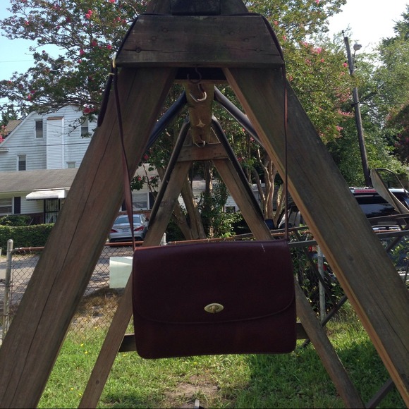 💯 Authentic Grain Leather Coach - Picture 2 of 4