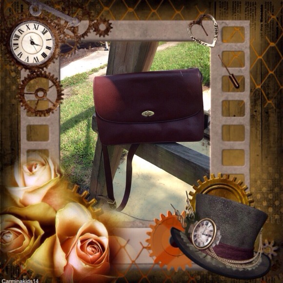 Coach Handbags - 💯 Authentic Grain Leather Coach