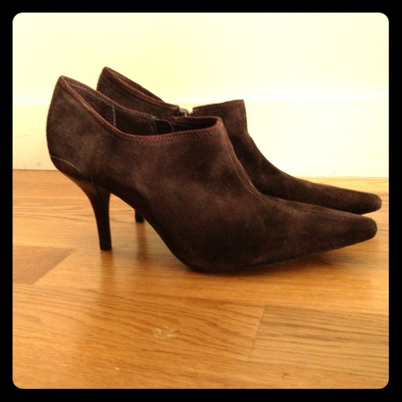 Chocolate brown suede ankle boots