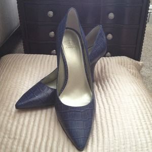 *Reduced*  Sassy Blue Heels - Size 8.5
