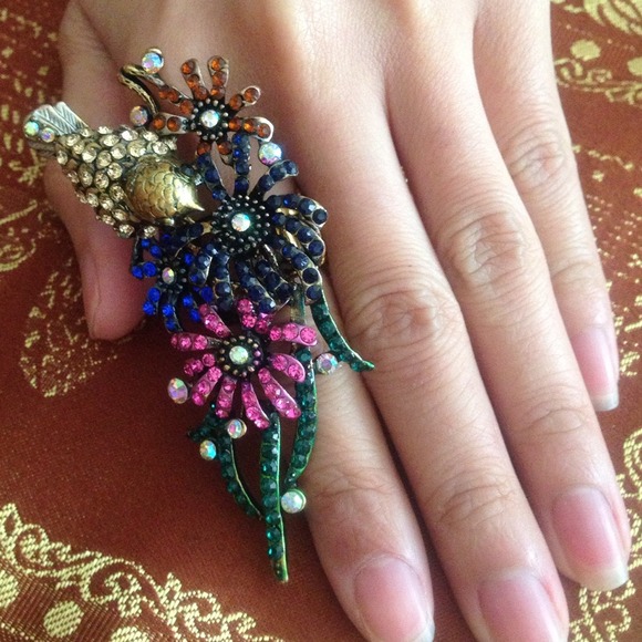 Multicolored Flowers Bird Stretch Free Ring - Picture 3 of 3