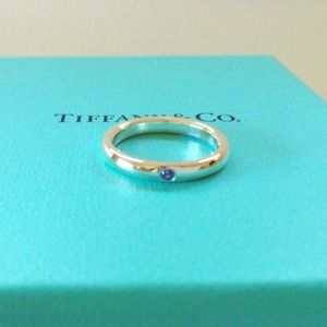 Tiffany & Co. Elsa Peretti blue sapphire ring