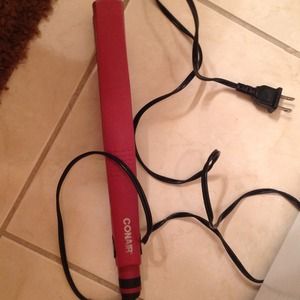 Conair flat iron