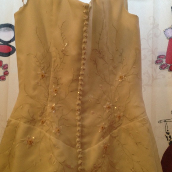 Wedding dress