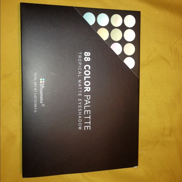 BH Cosmetics - Picture 2 of 3