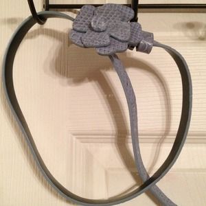 Blue denim fake snakeskin belt NWOT.  Sz 10, 32" L