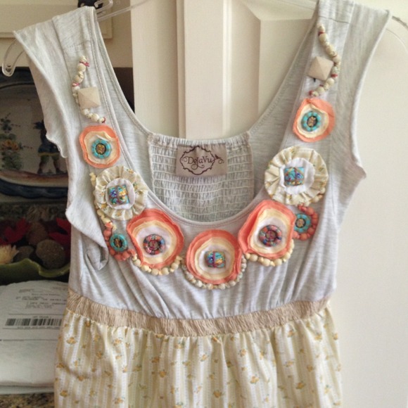 ✋SOLD✋ - Picture 2 of 3