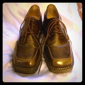 John Fluevog brown leather shoes 💥REDUCED AGAIN💥