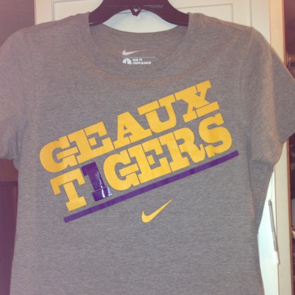 Nike LSU shirt size large