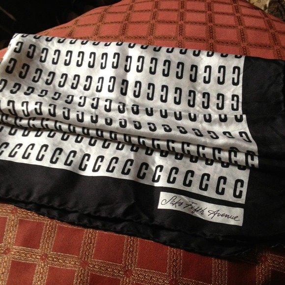 Scarf - Picture 2 of 2