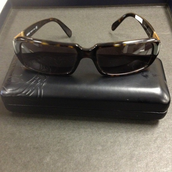Sold Authentic Versace Sunglasses - Picture 3 of 4