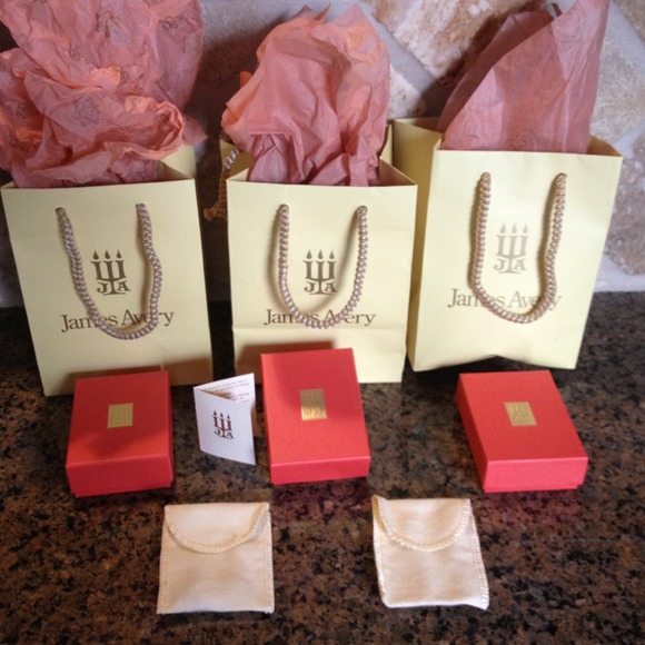 James Avery