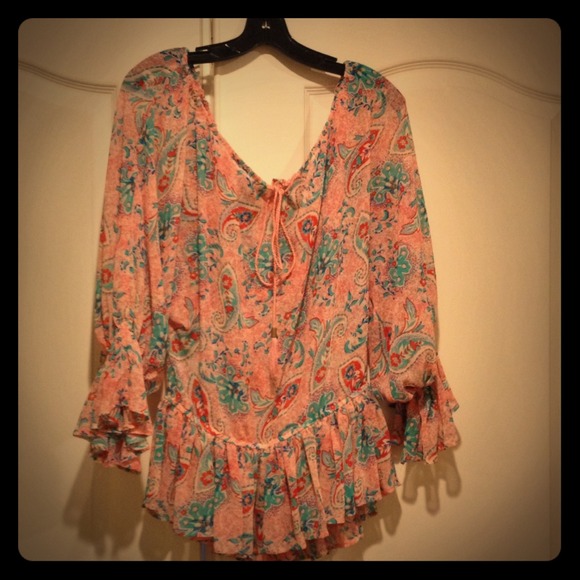 Off the shoulder georgette top