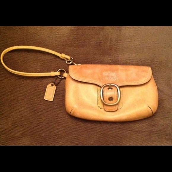 Authentic Coach Wristlet!!