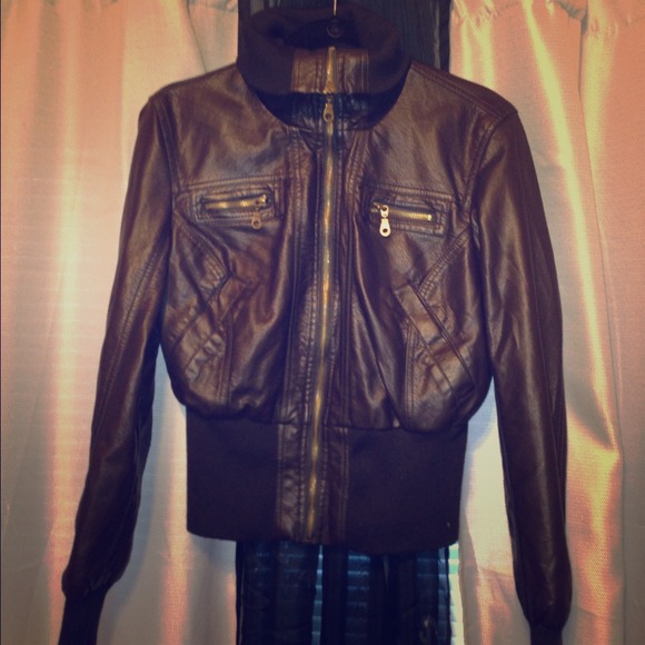 Dark brown shrunken bomber jacket