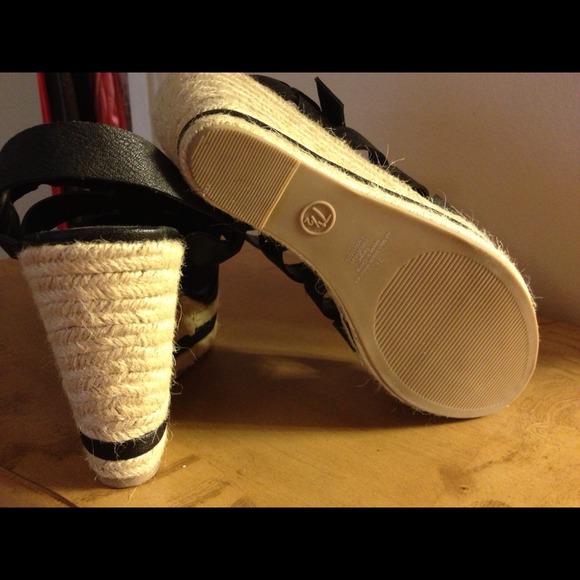 SOLD**** - Picture 3 of 3