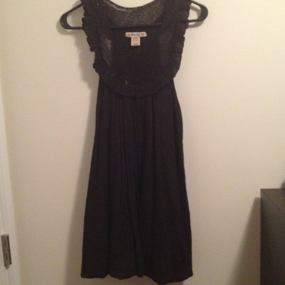 Forever 21 Bib Collar Dress - Picture 1 of 3