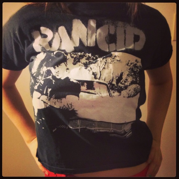 💲Sold ---Rancid Band Tee ( Youth xl )