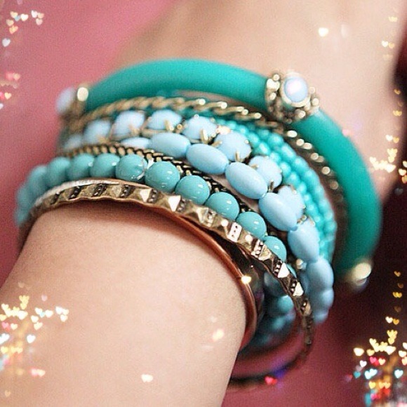 Turquoise Bracelets Bundle - Picture 2 of 3