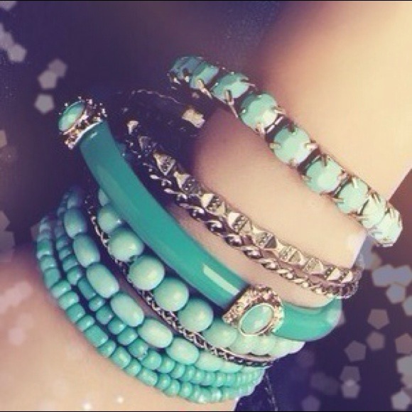 Turquoise Bracelets Bundle - Picture 3 of 3