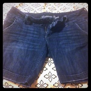 American Eagle Capris