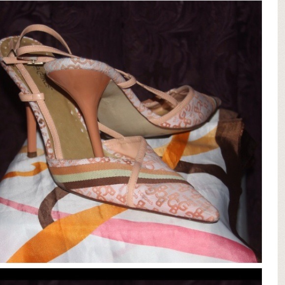 DONATED - Picture 4 of 4