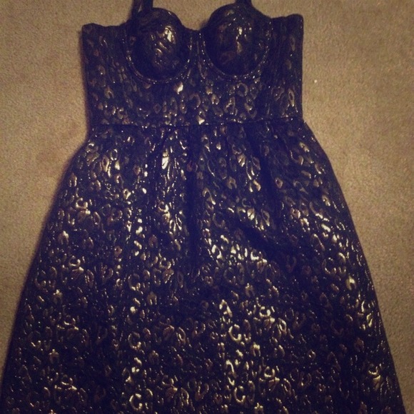 Black and Gold Short Dress💖 - Picture 1 of 2