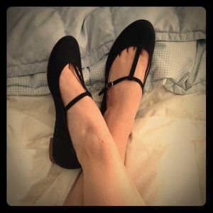 Adorable Kimchi Blue flats from Urban Outfitters